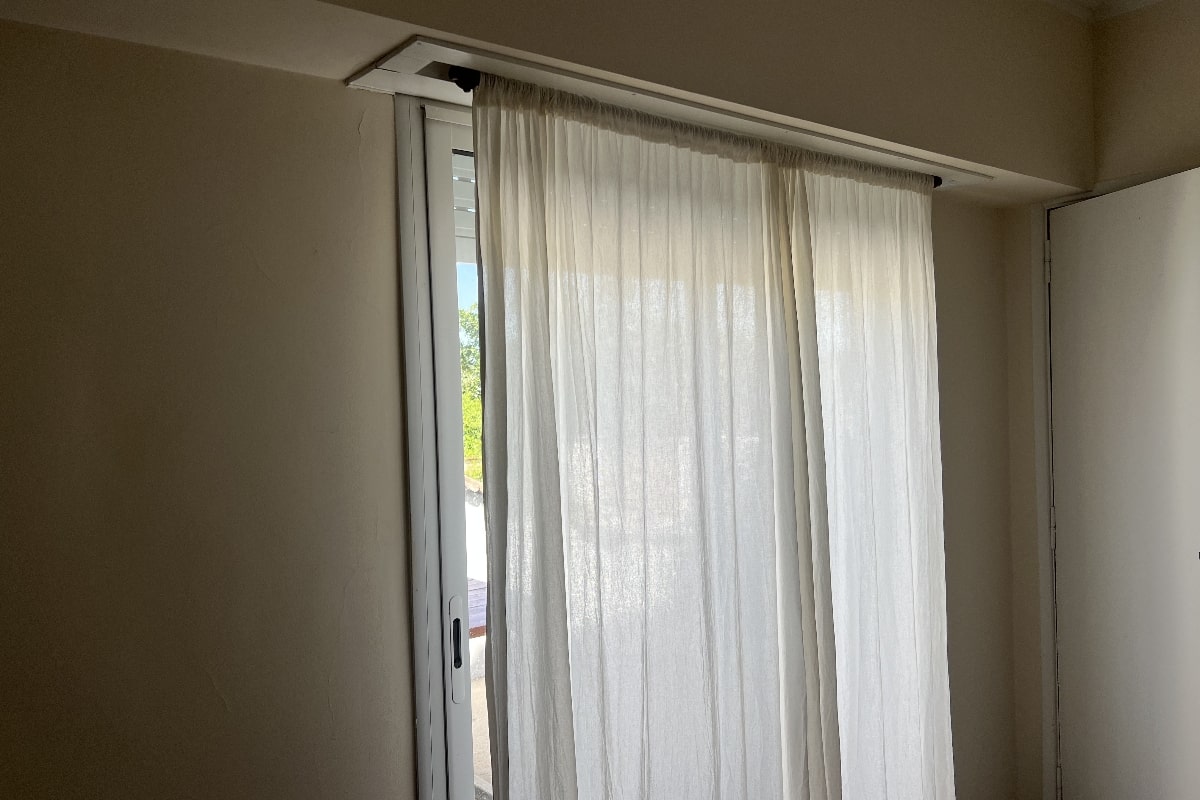 Barral incorrecto para la cortina